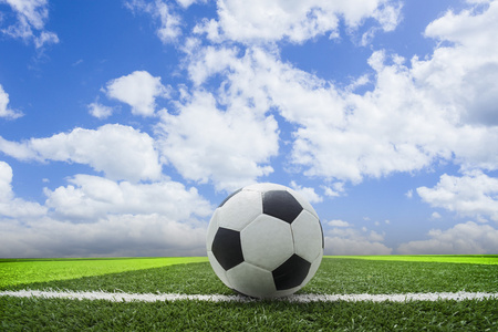 iOS平台下载今日14场分析预测